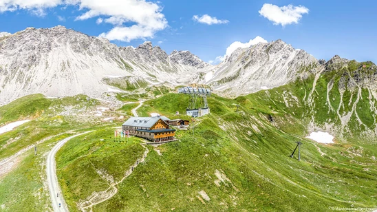 Ulmer Hütte mountain hut